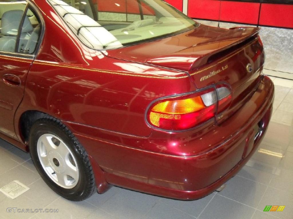 2001 Malibu LS Sedan - Monterey Maroon Metallic / Neutral photo #7