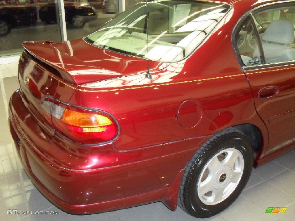 2001 Malibu LS Sedan - Monterey Maroon Metallic / Neutral photo #9