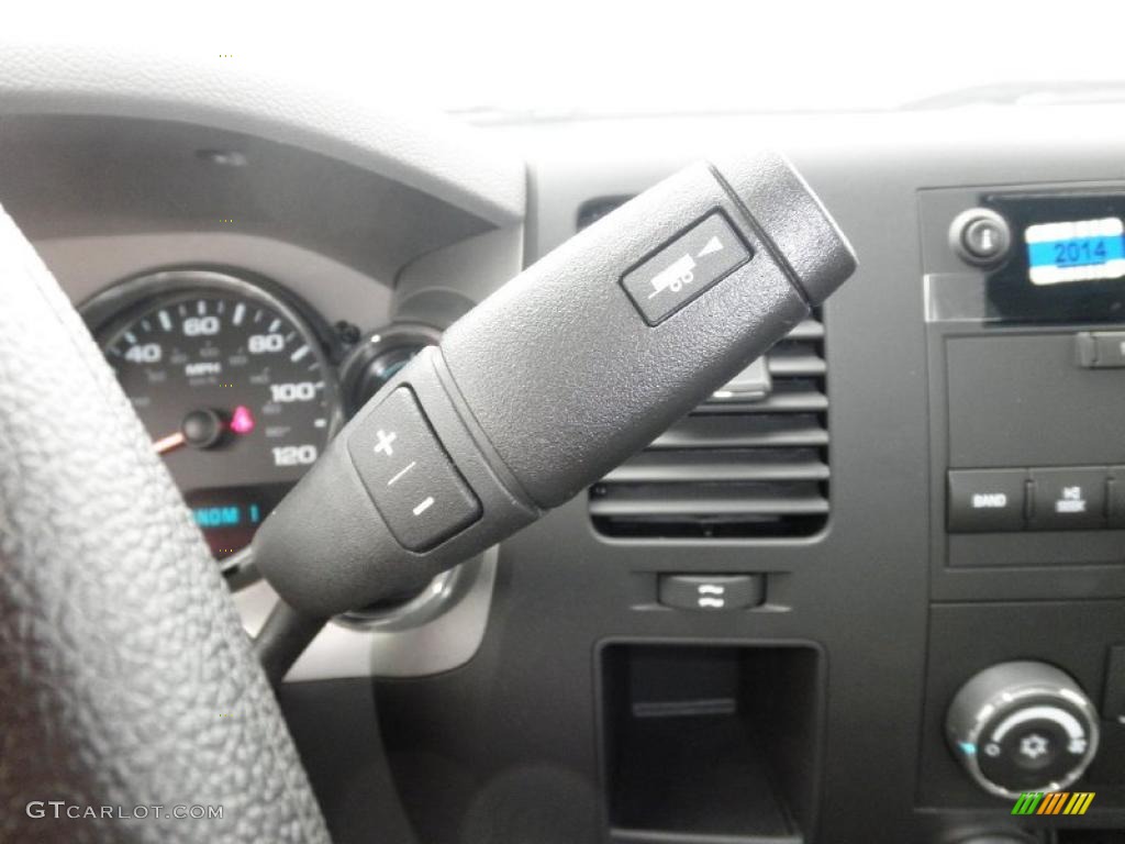 2011 GMC Sierra 3500HD Work Truck Regular Cab Chassis 6 Speed Automatic Transmission Photo #46998588