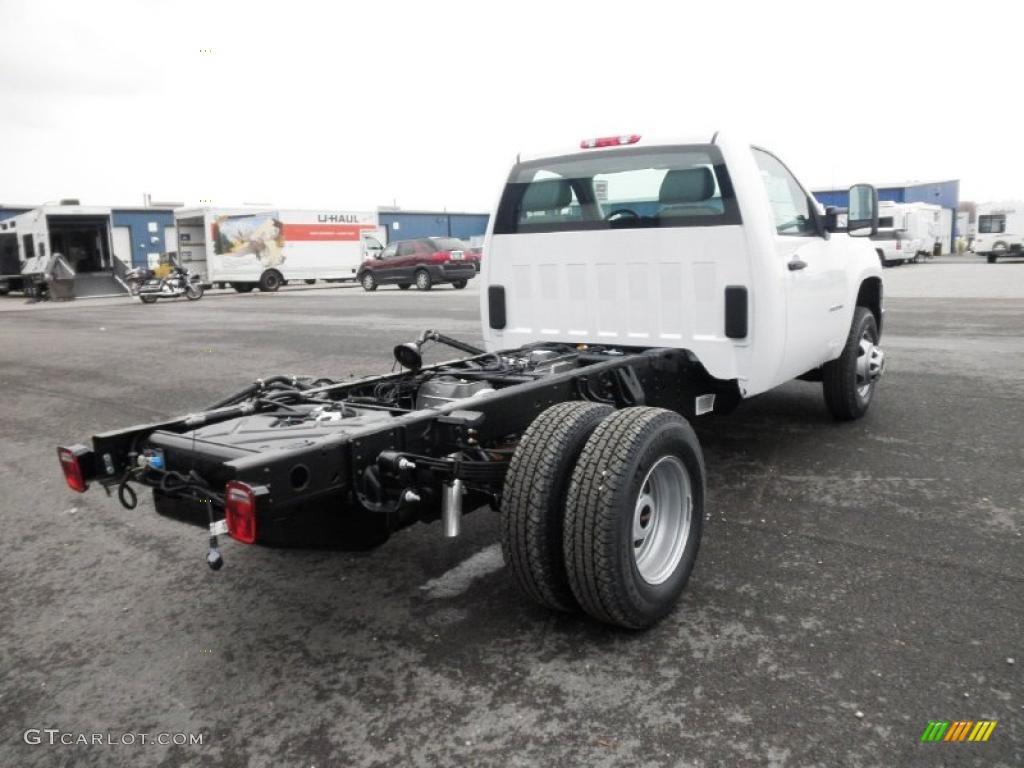 Summit White 2011 GMC Sierra 3500HD Work Truck Regular Cab Chassis Exterior Photo #46998693