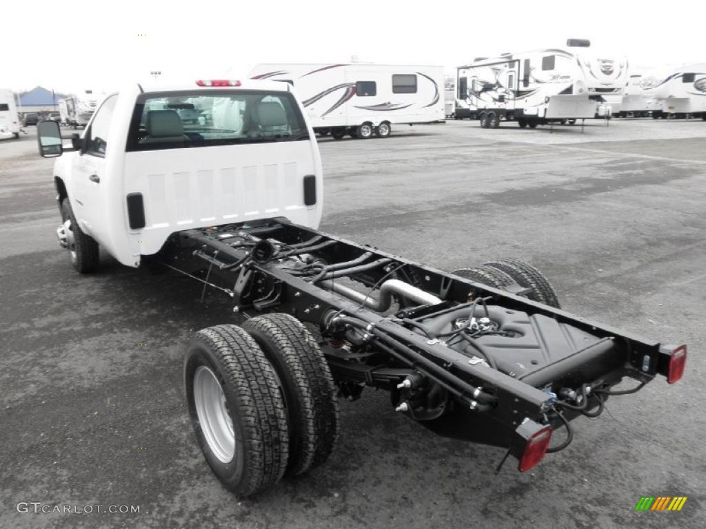 Summit White 2011 GMC Sierra 3500HD Work Truck Regular Cab Chassis Exterior Photo #46998858
