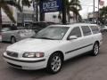Ice White - V70 2.4 Photo No. 1