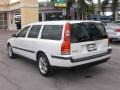 Ice White - V70 2.4 Photo No. 3