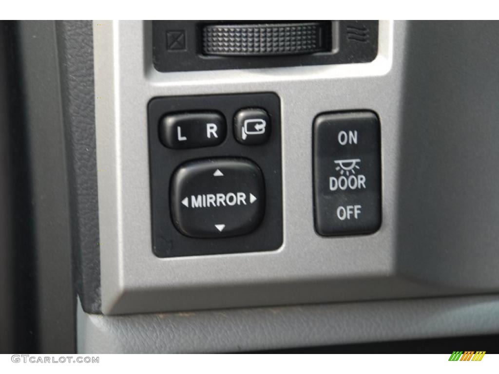 2008 Toyota Tundra Limited CrewMax Controls Photo #47002881