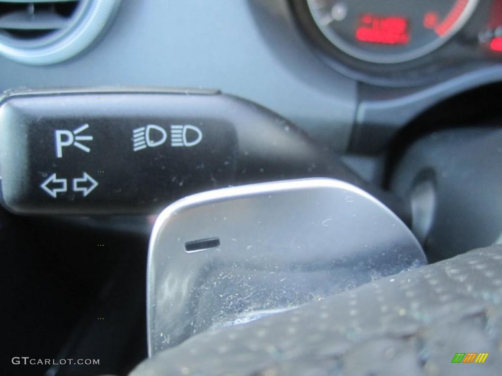 2008 Audi A3 3.2 quattro Controls Photo #47003160