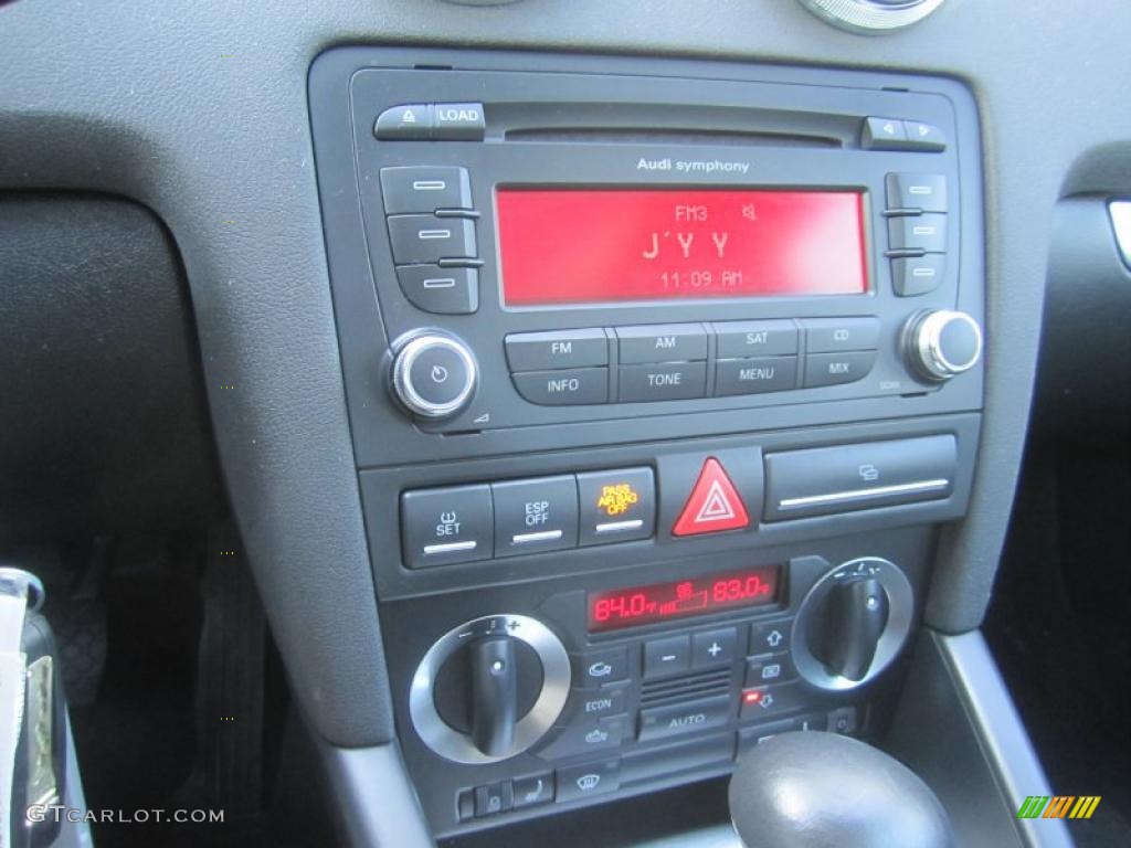 2008 Audi A3 3.2 quattro Controls Photos