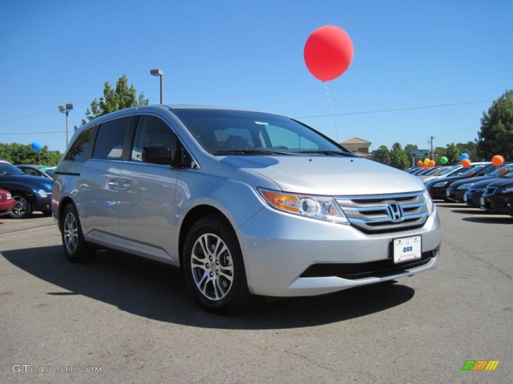 Alabaster Silver Metallic 2011 Honda Odyssey EX-L Exterior Photo #47004099