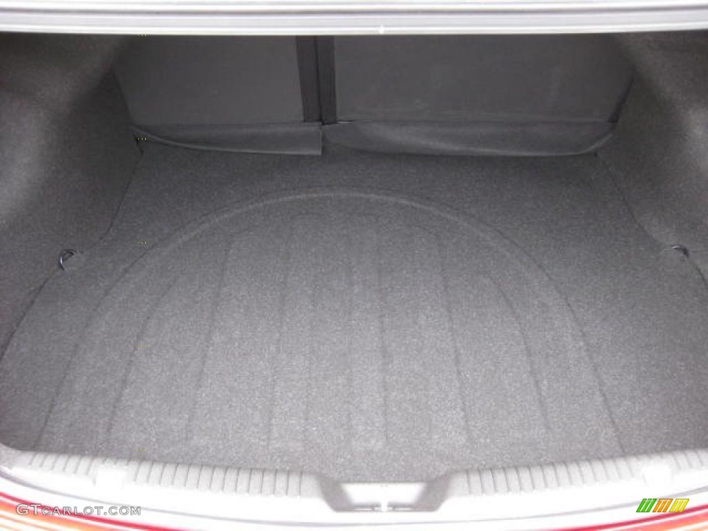 2011 Hyundai Elantra GLS Trunk Photo #47007741