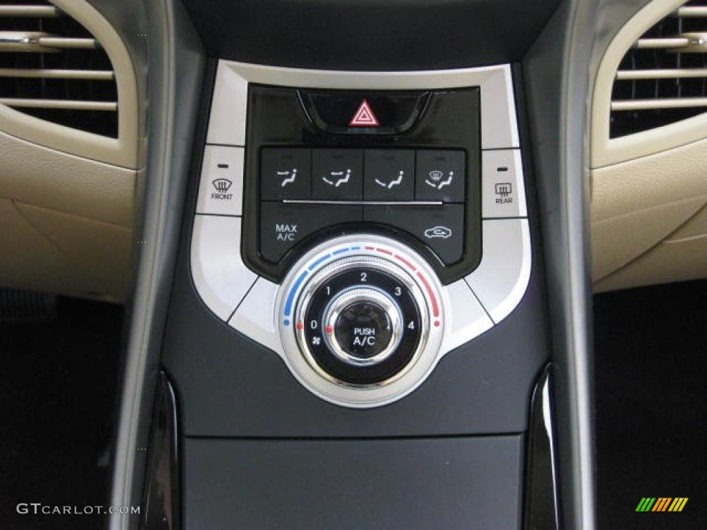 2011 Hyundai Elantra GLS Controls Photo #47007954