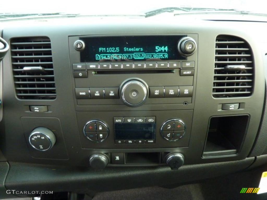 2011 Silverado 1500 LT Extended Cab 4x4 - Taupe Gray Metallic / Ebony photo #17