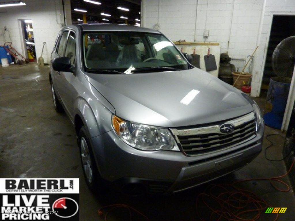 2009 Forester 2.5 X - Spark Silver Metallic / Platinum photo #3