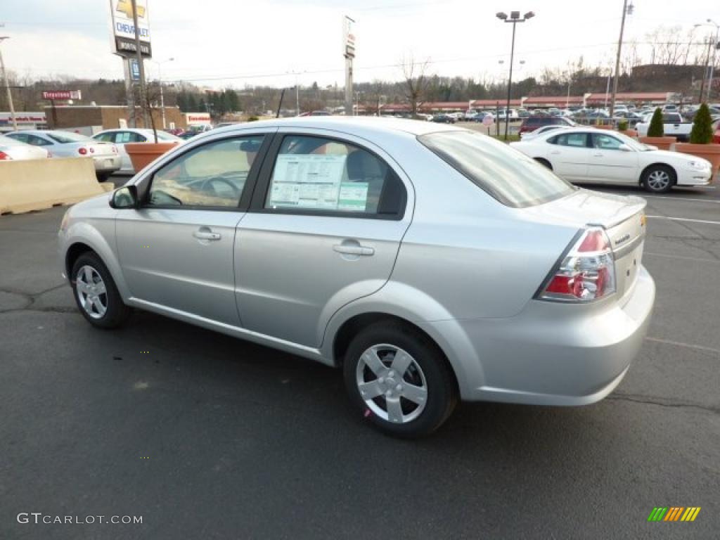 Ice Silver Metallic 2011 Chevrolet Aveo LT Sedan Exterior Photo #47010171