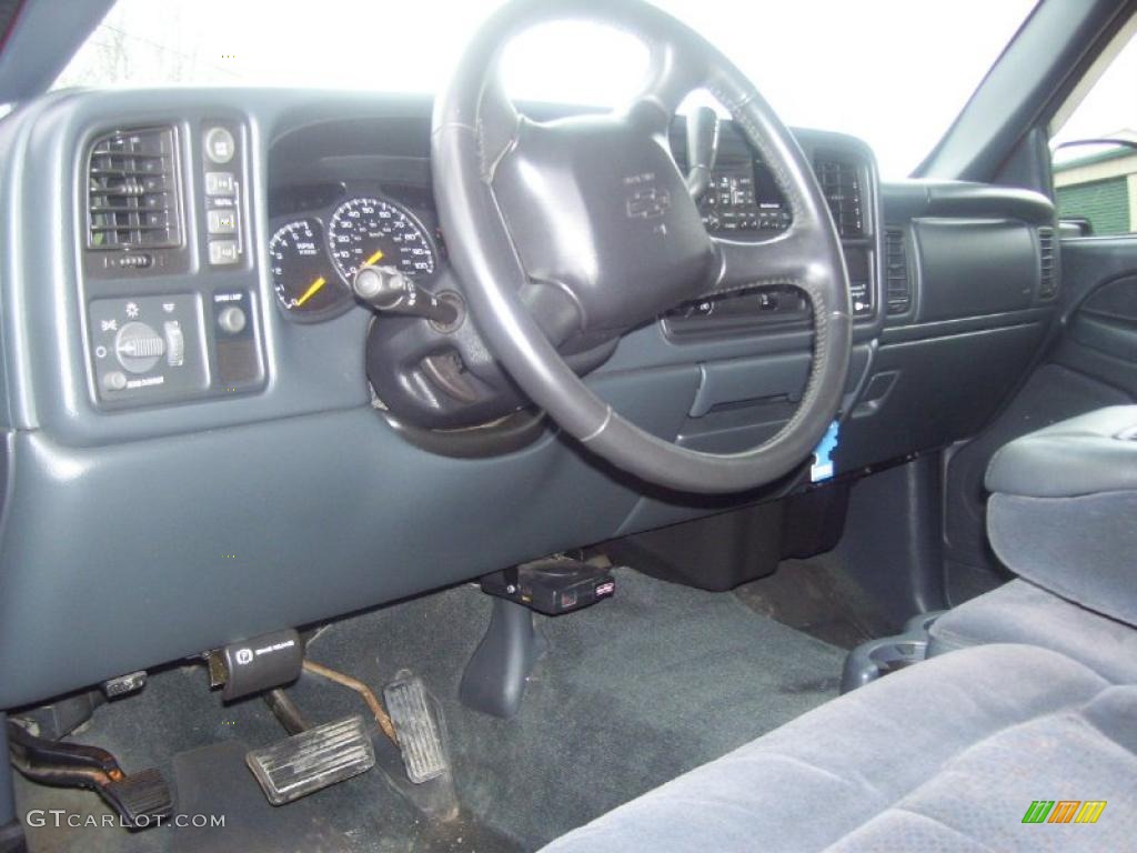 2001 Silverado 1500 LS Extended Cab 4x4 - Dark Carmine Red Metallic / Graphite photo #8