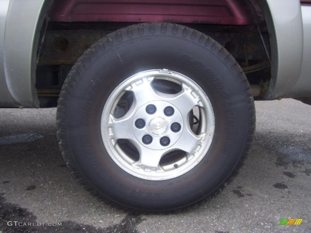 2001 Chevrolet Silverado 1500 LS Extended Cab 4x4 Wheel Photo #47010399