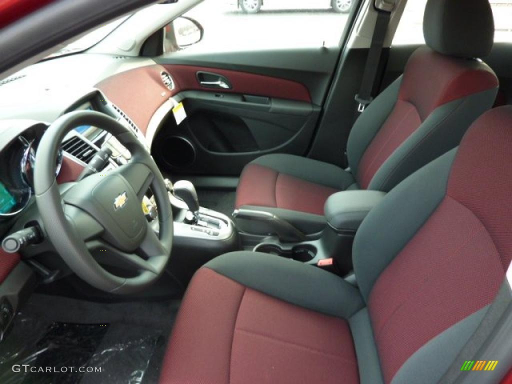 Jet Black/Sport Red Interior 2011 Chevrolet Cruze LT/RS Photo #47011038