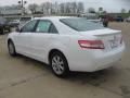 Super White - Camry LE Photo No. 5