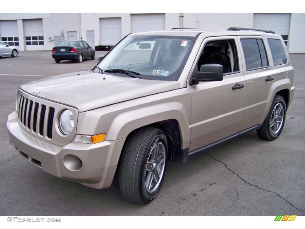 Light Sandstone Metallic 2009 Jeep Patriot Sport 4x4 Exterior Photo #47011458