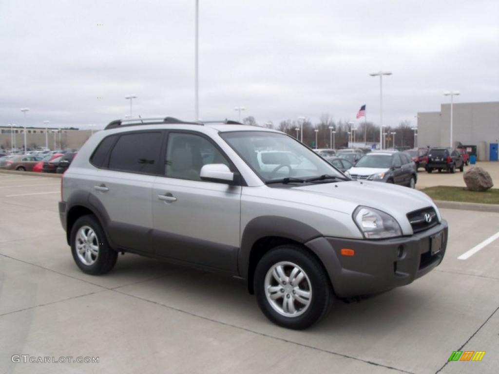 2007 Tucson SE 4WD - Platinum Metallic / Beige photo #1