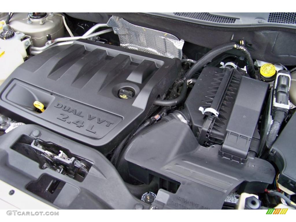 2009 Jeep Patriot Sport 4x4 Engine Photos