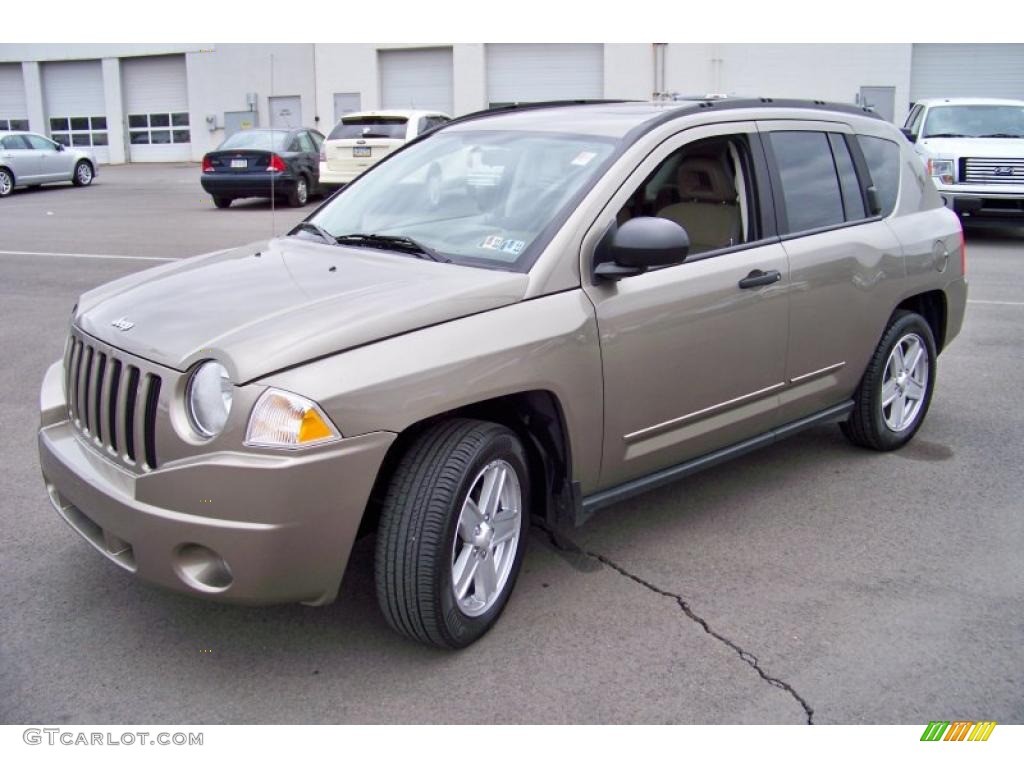 2008 Compass Sport 4x4 - Light Khaki Metallic / Pastel Pebble Beige photo #1