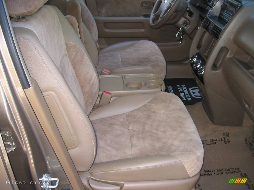2004 CR-V EX 4WD - Mojave Mist Metallic / Saddle photo #10