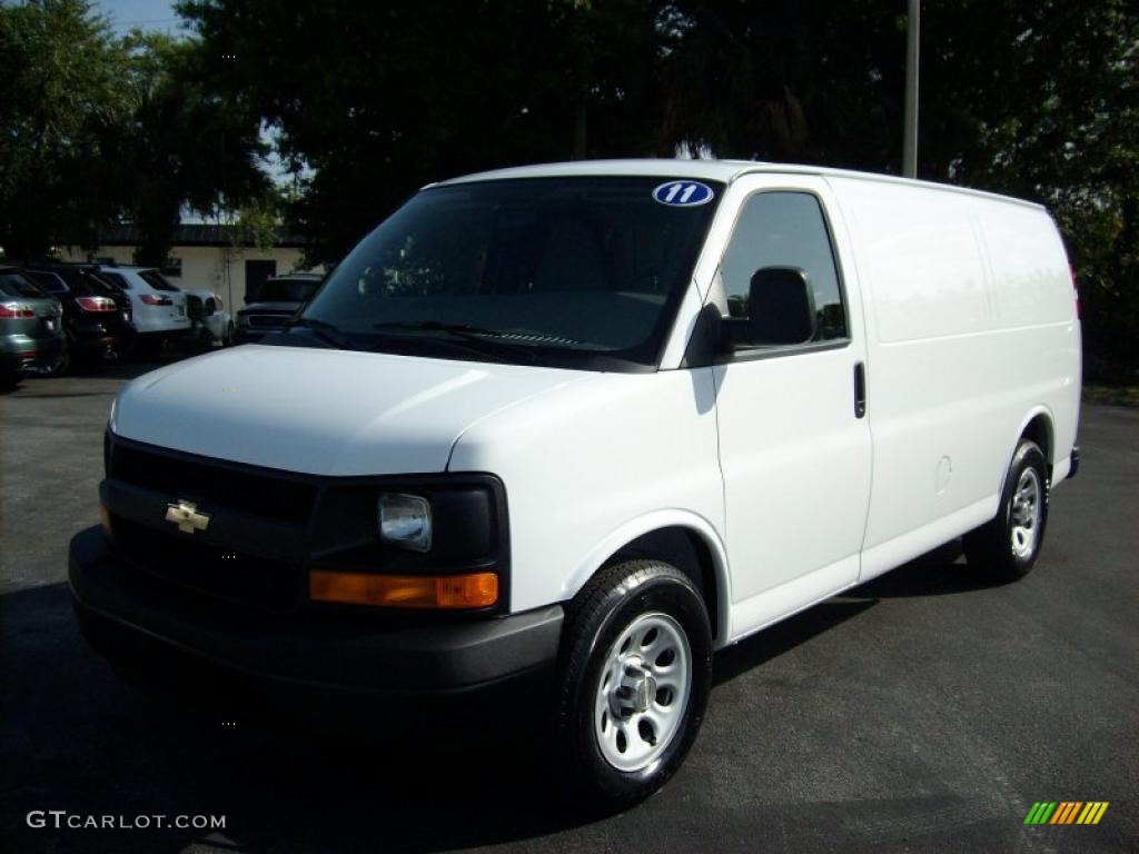 2011 Express 1500 Cargo Van - Summit White / Medium Pewter photo #1