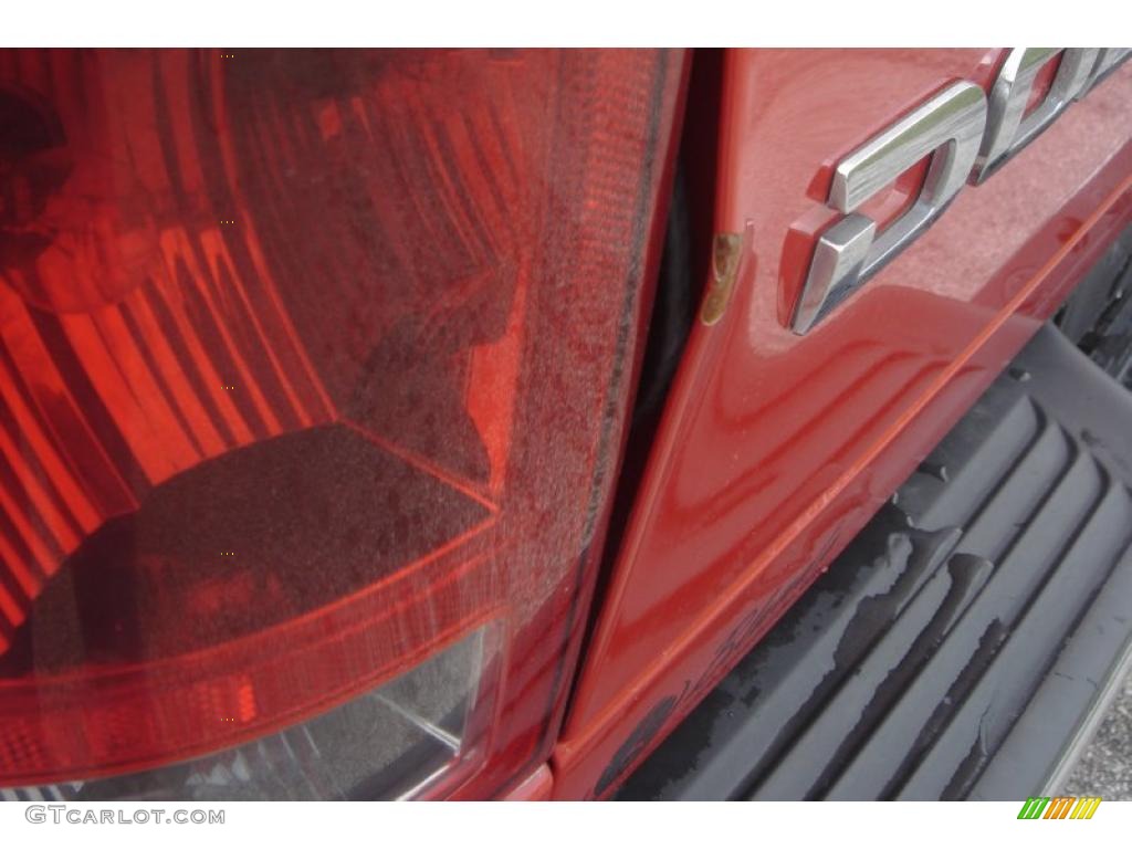 2003 Ram 1500 SLT Quad Cab 4x4 - Flame Red / Dark Slate Gray photo #41
