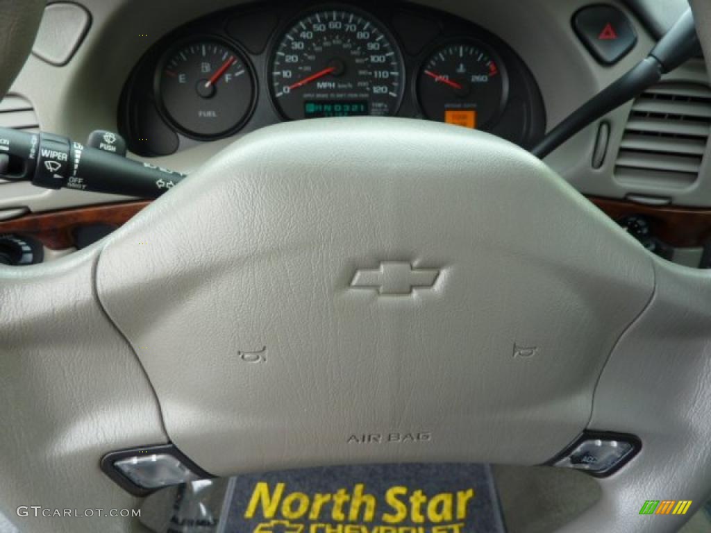 2004 Impala  - White / Medium Gray photo #19