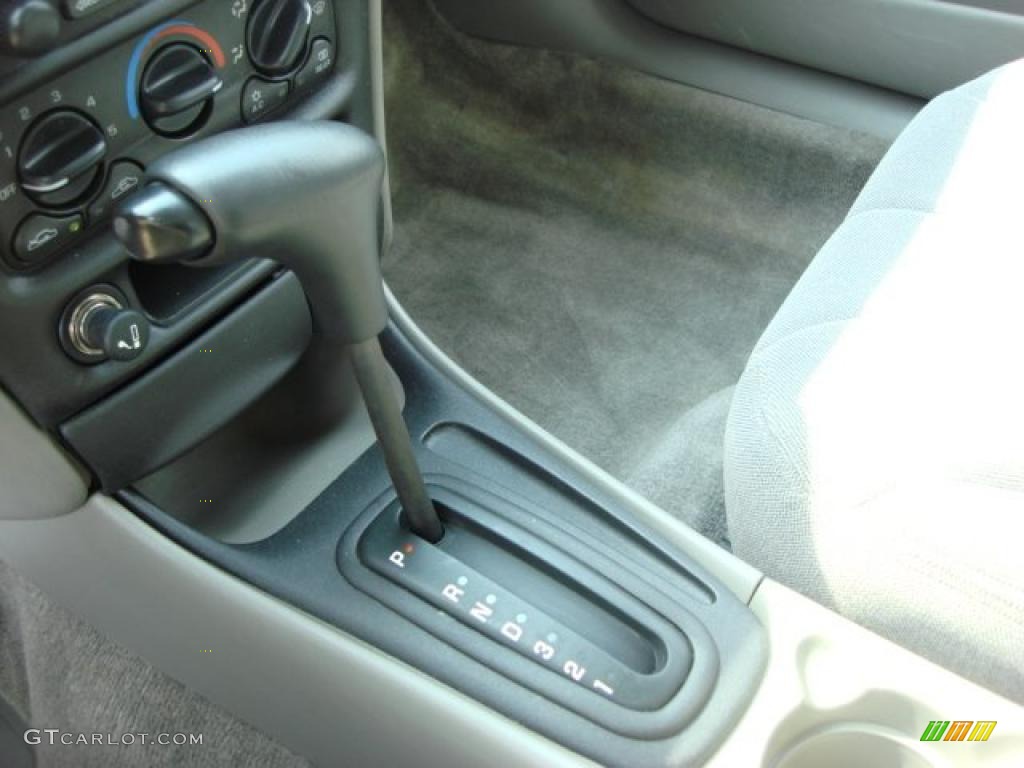 2005 Chevrolet Classic Standard Classic Model 4 Speed Automatic Transmission Photo #47013720