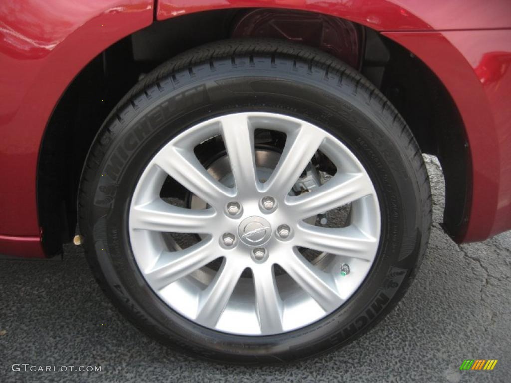 2011 Chrysler 200 Touring Wheel Photo #47014779