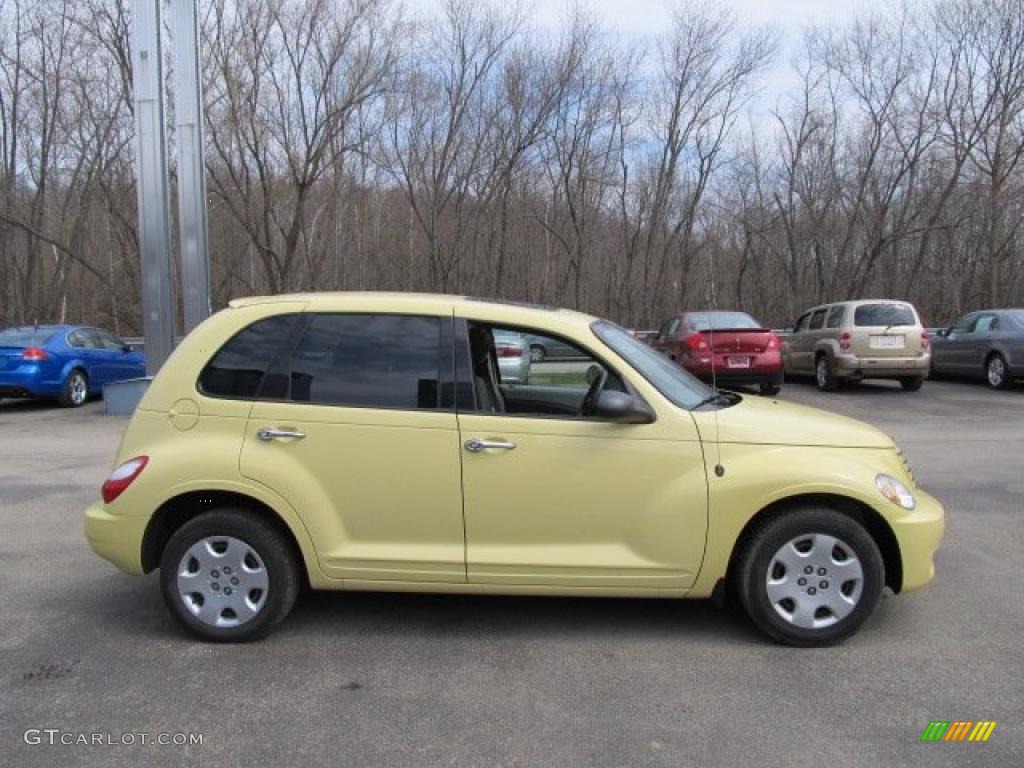 2007 PT Cruiser Touring - Pastel Yellow / Pastel Slate Gray photo #14