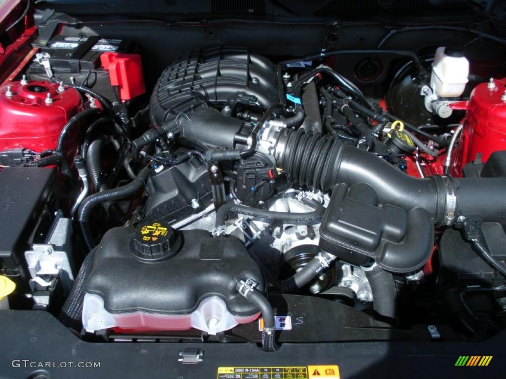 2012 Ford Mustang V6 Coupe 3.7 Liter DOHC 24-Valve Ti-VCT V6 Engine Photo #47020359