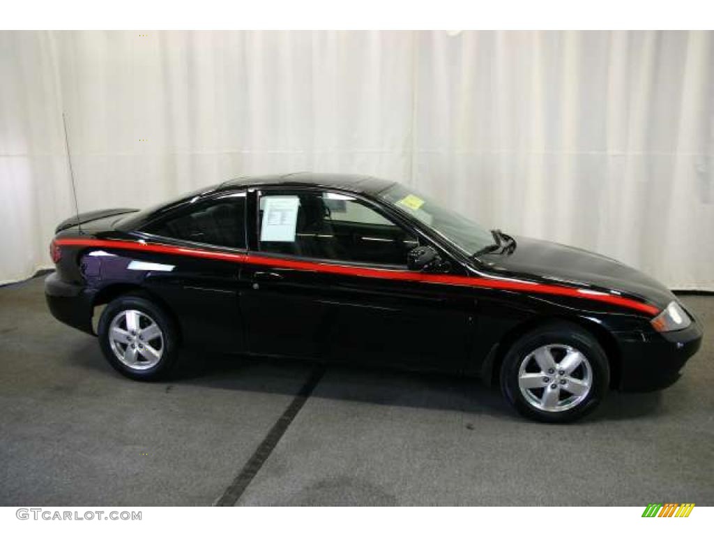 2003 Cavalier LS Coupe - Black / Graphite Gray photo #2