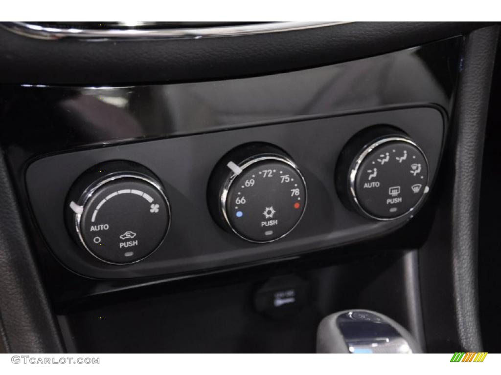 2011 Chrysler 200 Touring Controls Photo #47021913