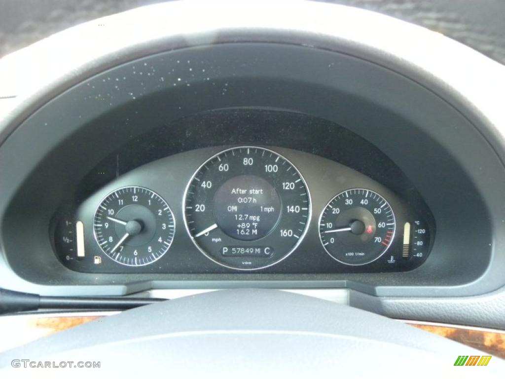 2006 Mercedes-Benz E 500 Sedan Gauges Photos