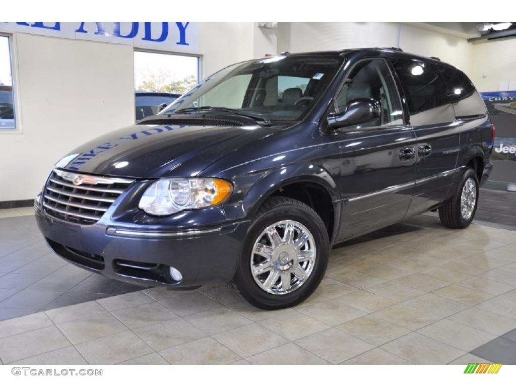 Modern Blue Pearl 2007 Chrysler Town & Country Limited Exterior Photo #47023086