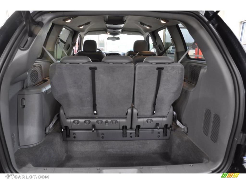 2007 Chrysler Town & Country Limited Trunk Photo #47023344