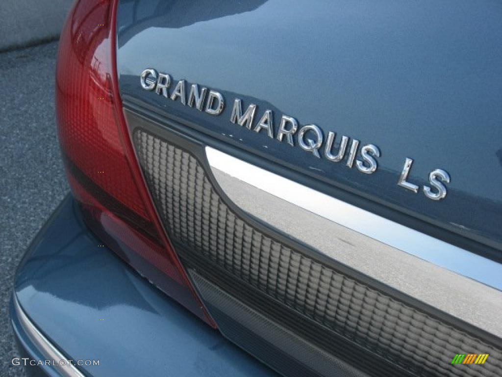 2007 Mercury Grand Marquis LS Marks and Logos Photo #47023635