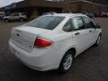 White Suede - Focus SE Sedan Photo No. 2