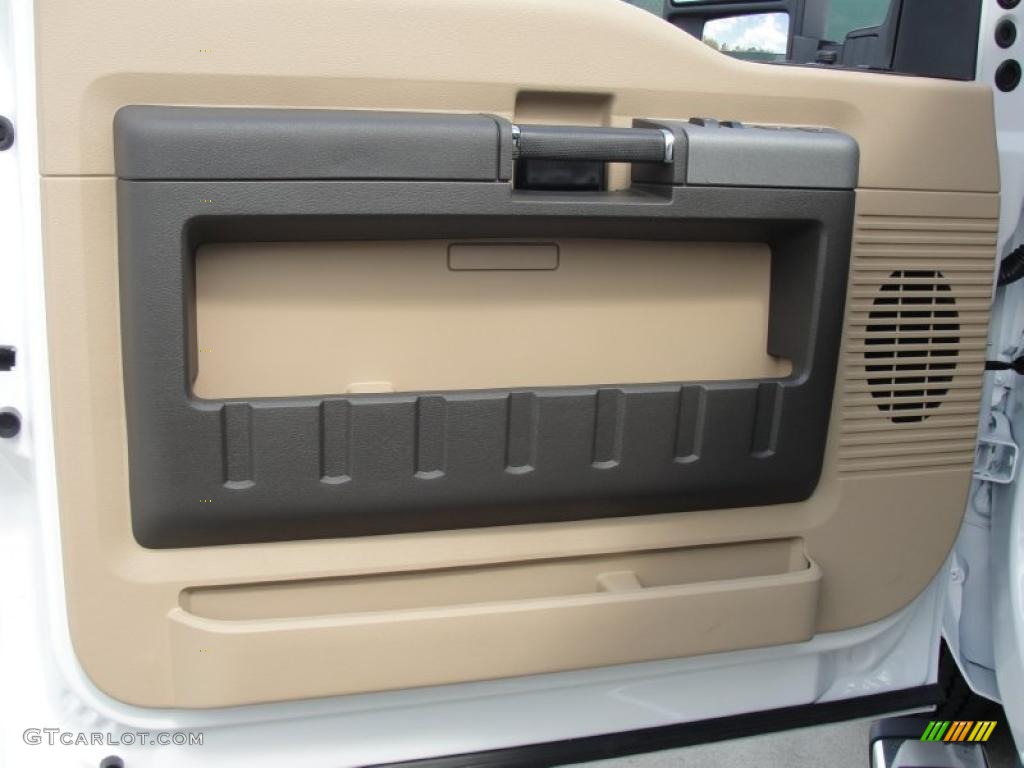 2011 Ford F250 Super Duty Lariat Crew Cab Adobe Beige Door Panel Photo #47024388