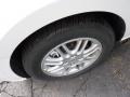 White Suede - Focus SE Sedan Photo No. 7