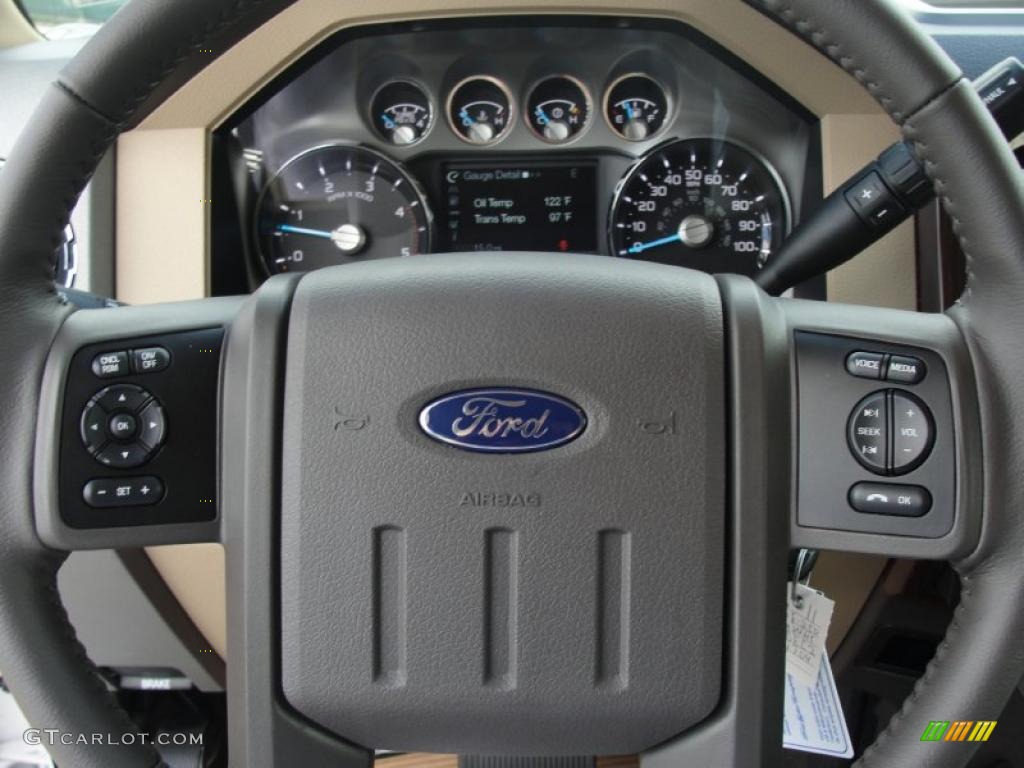 2011 Ford F250 Super Duty Lariat Crew Cab Controls Photo #47024550