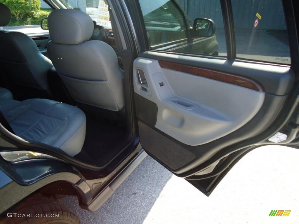 2003 Grand Cherokee Overland 4x4 - Brilliant Black / Dark Slate Gray/Light Slate Gray photo #15