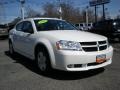 Stone White - Avenger SXT Photo No. 3