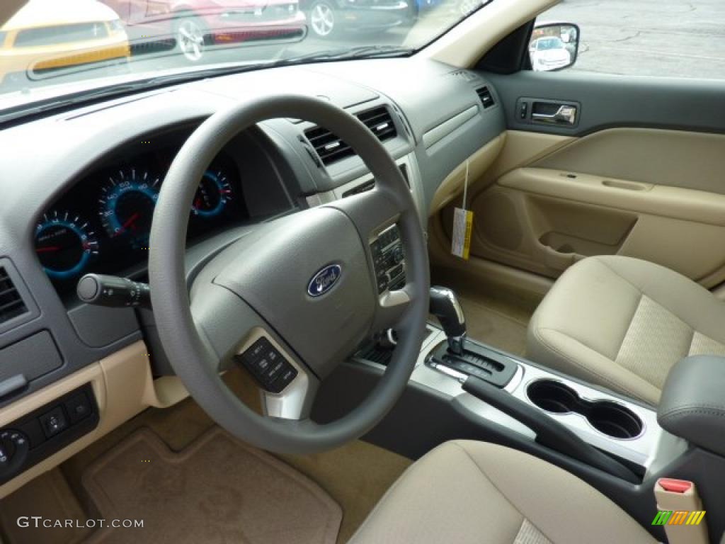 2011 Fusion SE - Steel Blue Metallic / Camel photo #12