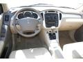 2005 Sonora Gold Pearl Toyota Highlander V6  photo #11