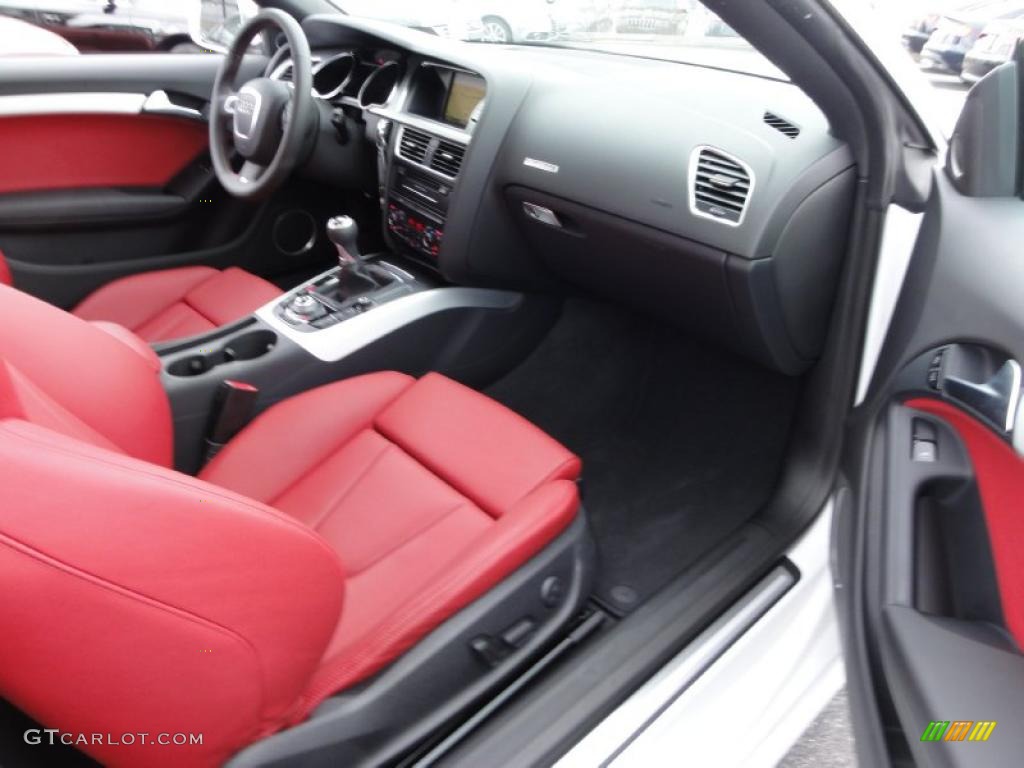 2011 Audi S5 4.2 FSI quattro Coupe Black/Magma Red Silk Nappa Leather Dashboard Photo #47027025