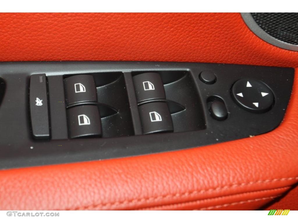2011 BMW X6 M M xDrive Controls Photo #47027958