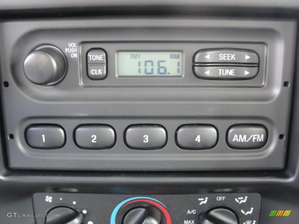 2011 Ford Ranger XL Regular Cab Controls Photo #47029020
