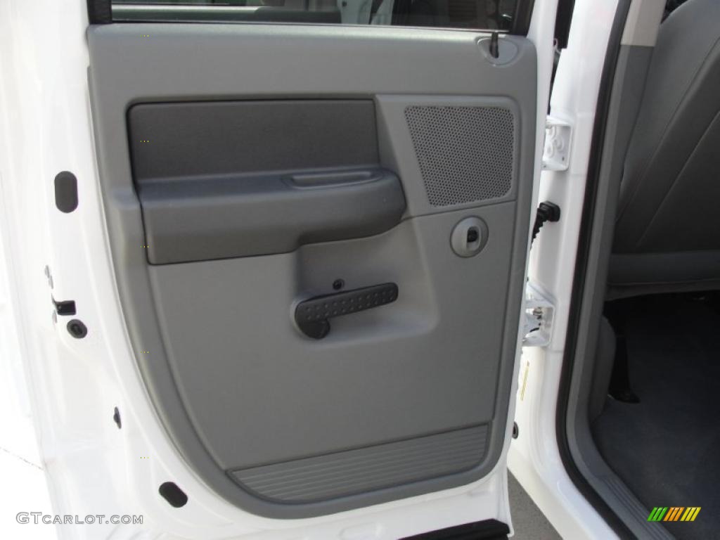 2008 Ram 1500 Lone Star Edition Quad Cab 4x4 - Bright White / Medium Slate Gray photo #33